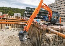 क्रॉलर एक्सकेवेटर Hitachi ZX350LCN-6 TYPE HE18LD