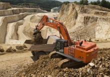 क्रॉलर एक्सकेवेटर Hitachi ZX670LCH-5B