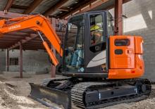 क्रॉलर एक्सकेवेटर Hitachi ZX85USB-6