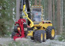 हार्वेस्टर Caterpillar 550