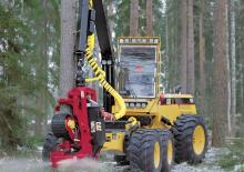 हार्वेस्टर Caterpillar 570