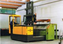 इलेक्ट्रिक मल्टीडायरेक्शनल फोर्कलिफ्ट Baumann EVS 60/14/33