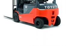 इलेक्ट्रिक फोर्कलिफ्ट Toyota 8 FBMT 20