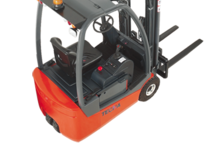 इलेक्ट्रिक फोर्कलिफ्ट Tecna TRC 16