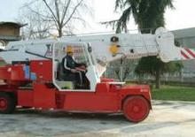 इंडस्ट्रियल मोबाइल क्रेन Valla 900 E