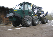 स्पेशल स्किडिंग ट्रैक्टर NOE NF 170-4 R