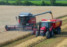 कंबाइन हार्वेस्टर Massey Ferguson Activa 7340
