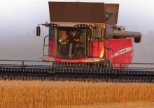 कंबाइन हार्वेस्टर Massey Ferguson Centora 7380