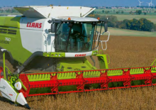 कंबाइन हार्वेस्टर कटरबार Claas MaxFelx 620
