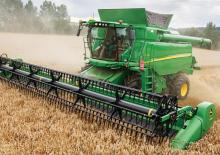 कंबाइन हार्वेस्टर John Deere T 670