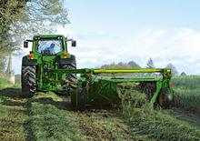 कंडीशनर के साथ ट्रेल्ड मोवर डिस्क John Deere 1365