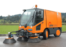 कॉम्पैक्ट स्वीपर MFH Hochdorf MFH 2200