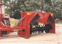 कंपोस्ट टर्नर Morawetz Klapp III 900