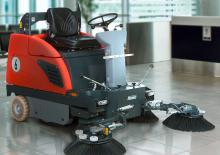 कॉम्पैक्ट स्वीपर Hako Sweepmaster P 980 RH