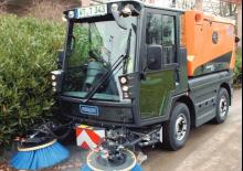 कॉम्पैक्ट स्वीपर Schmidt Swingo 200