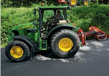 कॉम्पैक्ट यूटिलिटी ट्रैक्टर John Deere 3720