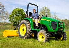 कॉम्पैक्ट यूटिलिटी ट्रैक्टर John Deere 4320 
