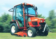 कॉम्पैक्ट यूटिलिटी ट्रैक्टर Hako Hakotrac 2100 DA