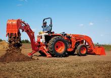 कॉम्पैक्ट यूटिलिटी ट्रैक्टर Kubota L 3200