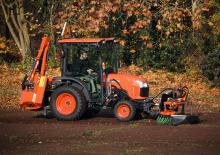 कॉम्पैक्ट यूटिलिटी ट्रैक्टर Kubota ST401-C