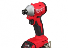कॉर्डलेस इम्पैक्ट ड्राइवर और रिंच Milwaukee M18 BLIDRC-402C