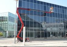 क्रॉलर आर्टिकुलेटिंग बूम लिफ्ट Hinowa Lightlift 20.10 Performance IIIS MK3