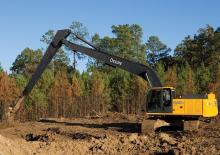 क्रॉलर एक्सकेवेटर John Deere Construction 240D