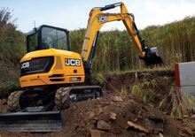 क्रॉलर एक्सकेवेटर JCB 85Z-1