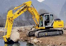 क्रॉलर एक्सकेवेटर New Holland E 245 B LC