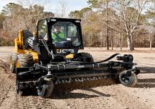 स्किड स्टीयर लोडर JCB 225