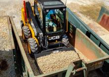 स्किड स्टीयर लोडर JCB 250