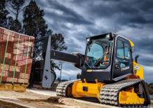 स्किड स्टीयर लोडर JCB 3TS-8W