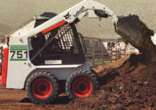 स्किड स्टीयर लोडर Bobcat 751