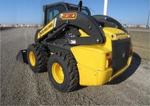 स्किड स्टीयर लोडर New Holland L230