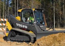 स्किड स्टीयर लोडर Volvo MCT125D