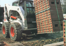 स्किड स्टीयर लोडर Bobcat S 330