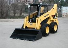 स्किड स्टीयर लोडर Komatsu SK1026-5 turbo