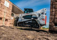 स्किड स्टीयर लोडर Bobcat T870