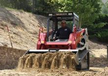 स्किड स्टीयर लोडर Takeuchi TL 8 