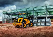 व्हील लोडर JCB 411 HT