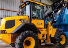 व्हील लोडर JCB 413 S