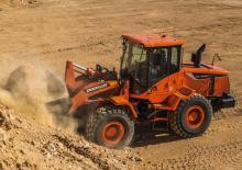 व्हील लोडर Doosan DL 200-3