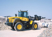 व्हील लोडर Komatsu WA250PT-5
