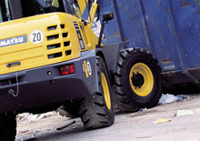 व्हील लोडर Komatsu WA90-3