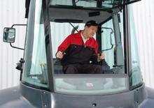 बैकहो लोडर Terex 880 elite