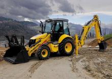 बैकहो लोडर New Holland B110B