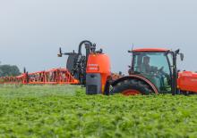 माउंटेड फील्ड स्प्रेयर Kubota XMS108