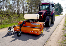माउंटेड स्वीपर Pronar ZM 1800 Plus