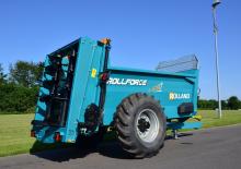 मैन्योर स्प्रेडर Rolland RF-C 3706