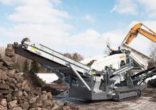 मोबाइल स्क्रीनिंग प्लांट Metso Lokotrack ST2.4